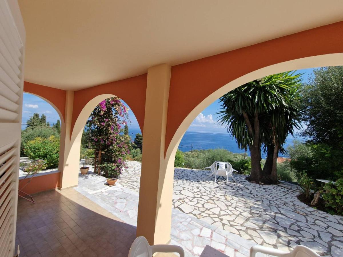 Atisis Apartments Μπενίτσες Εξωτερικό φωτογραφία