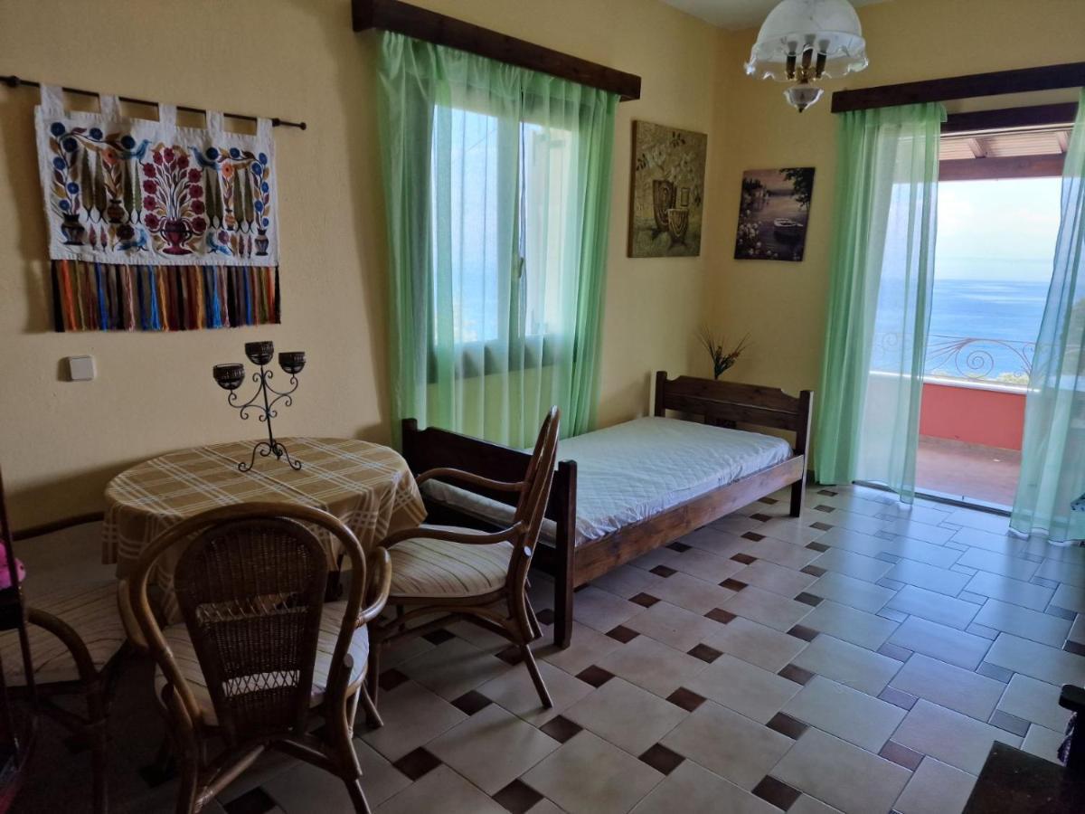 Atisis Apartments Μπενίτσες Εξωτερικό φωτογραφία