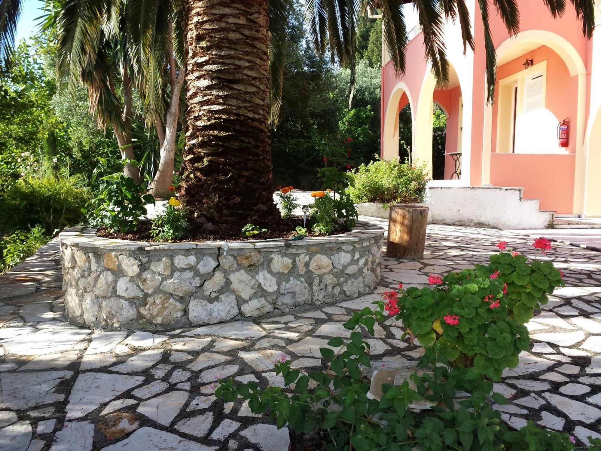 Atisis Apartments Μπενίτσες Εξωτερικό φωτογραφία