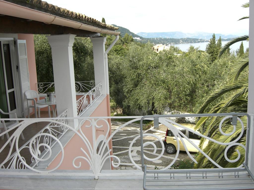 Atisis Apartments Μπενίτσες Εξωτερικό φωτογραφία