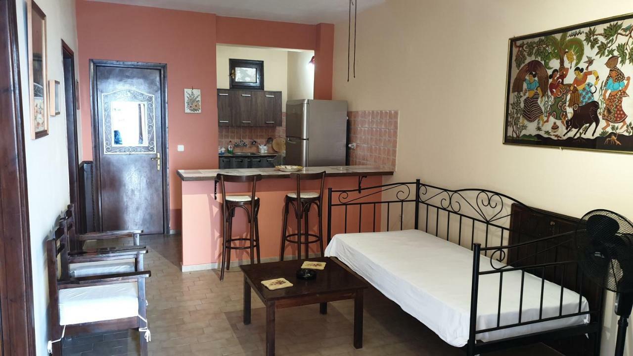 Atisis Apartments Μπενίτσες Εξωτερικό φωτογραφία