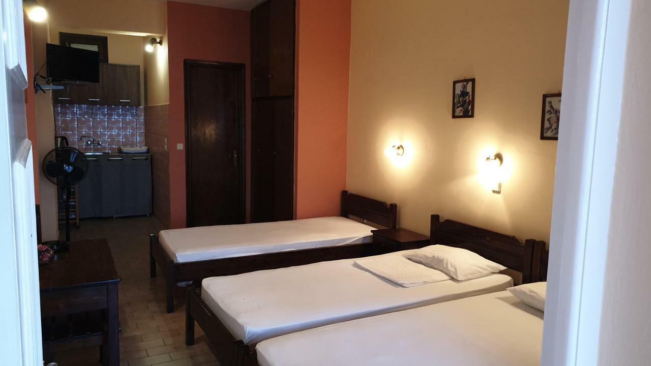 Atisis Apartments Μπενίτσες Εξωτερικό φωτογραφία