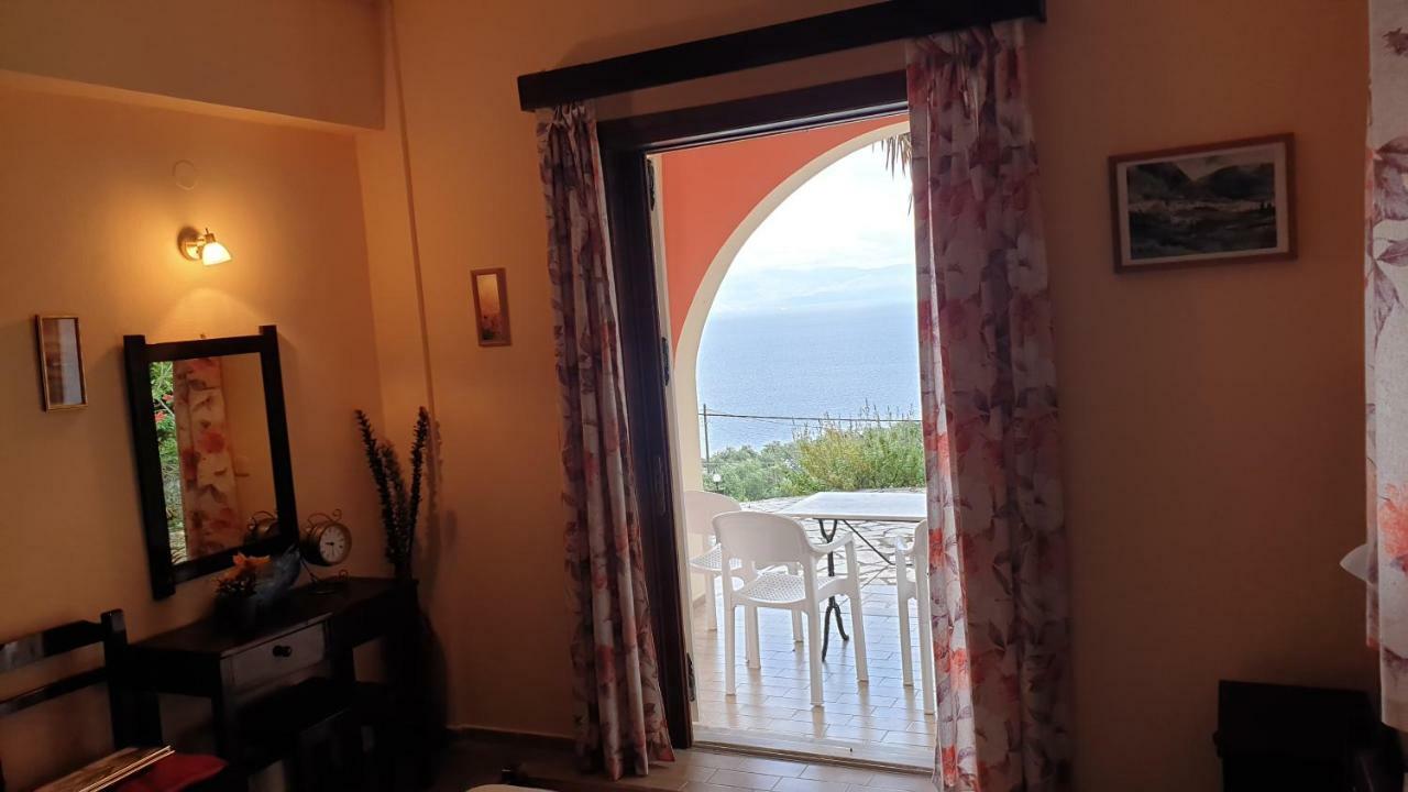 Atisis Apartments Μπενίτσες Εξωτερικό φωτογραφία